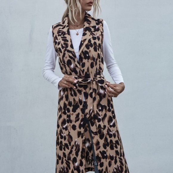 Leopard Print Long Vest - Picture 4 of 6